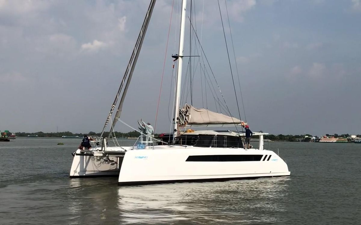 2027 Seawind 1370