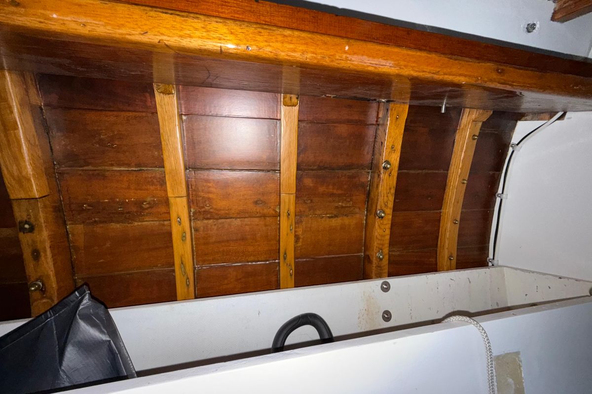 1934 International 8mr for sale in Toronto, Ontario, Canada 48 ft