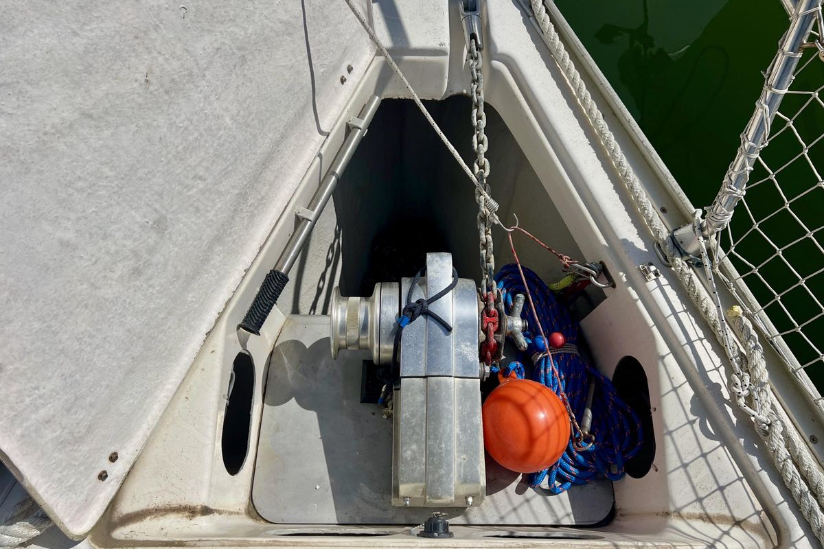 2002 Bavaria 37