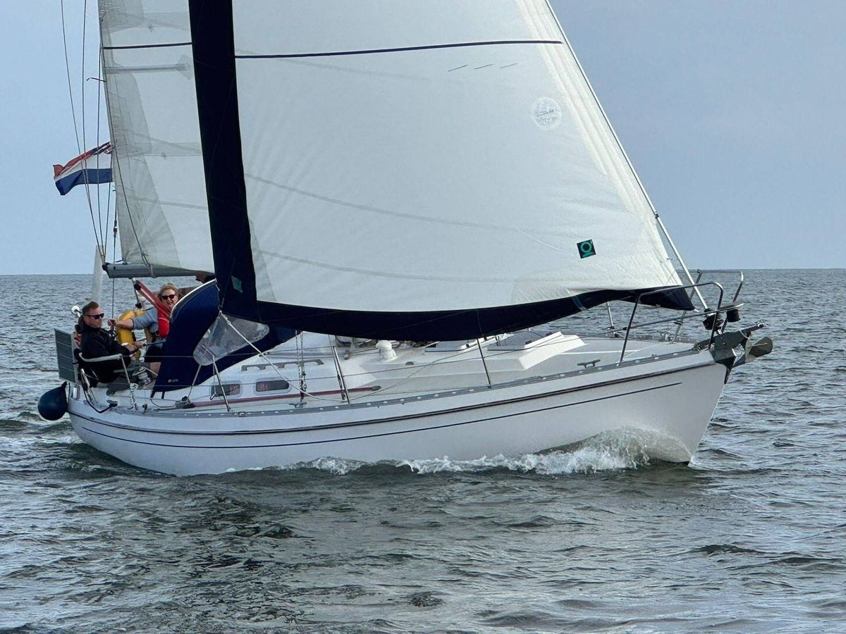 2001 Victoire 933