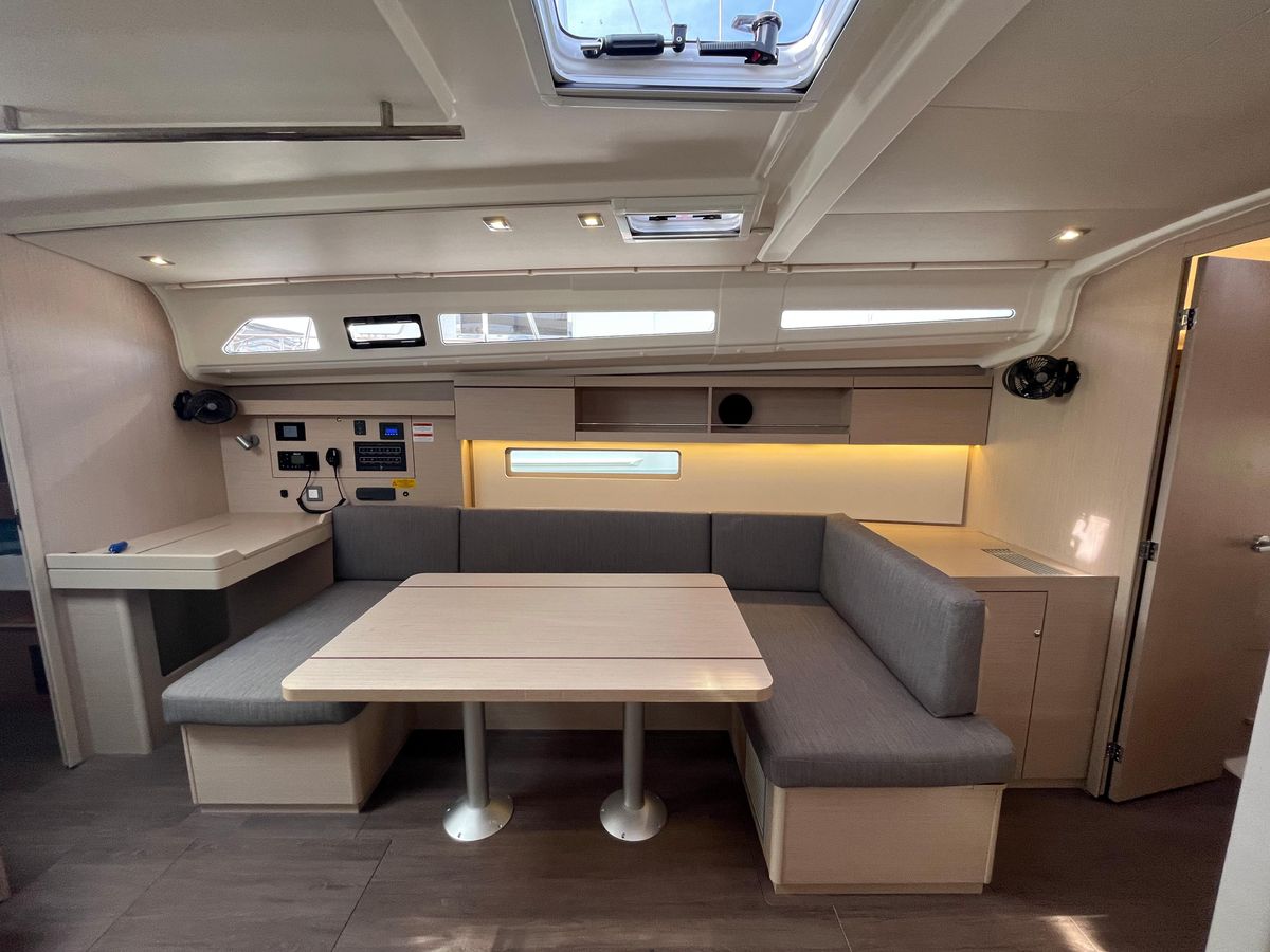 2023 Beneteau Oceanis 40.1