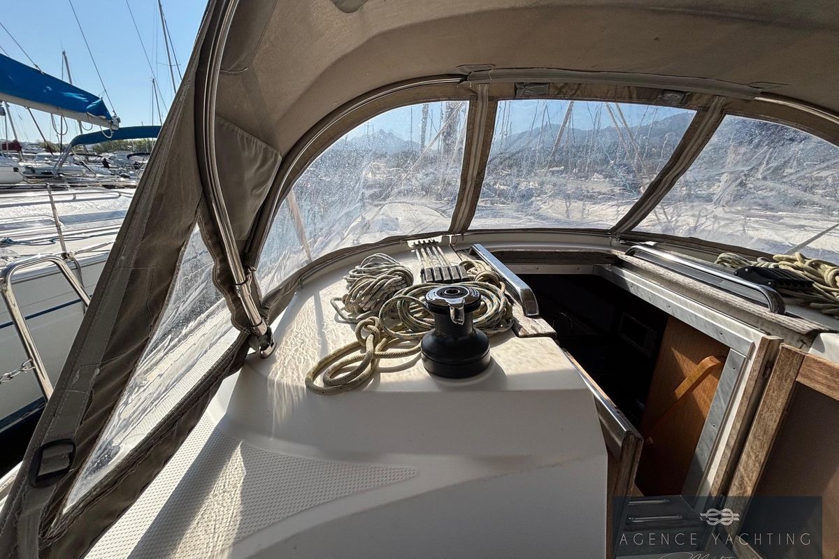 2014 Bavaria Cruiser 37