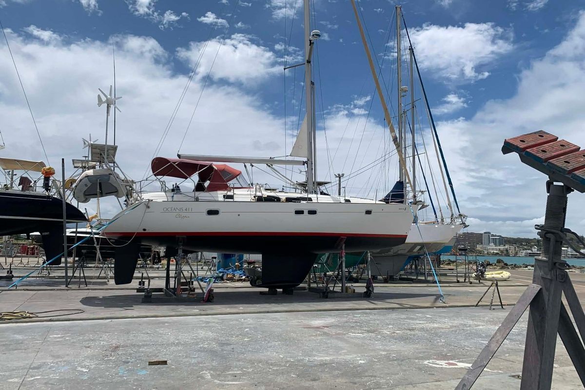1998 Beneteau Oceanis Clipper 411