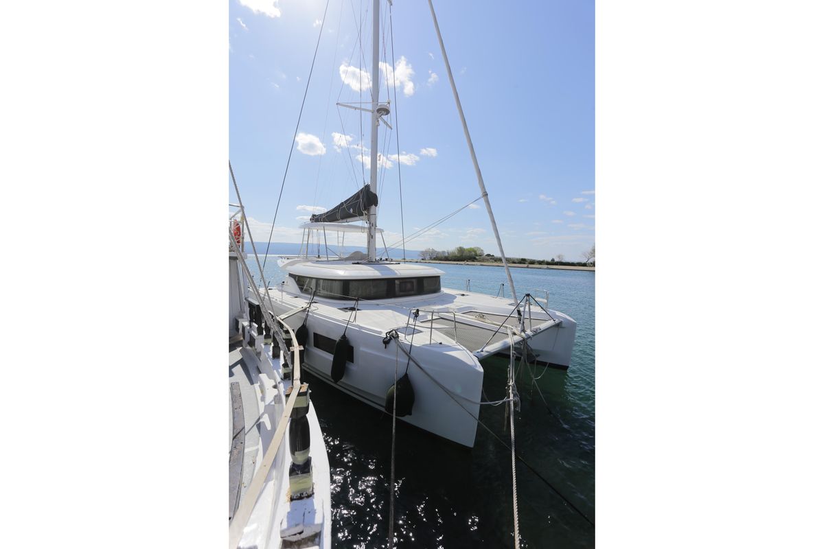 2023 Lagoon 46