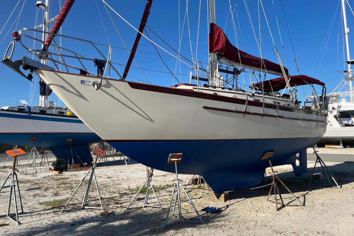 1990 Pacific Seacraft 34