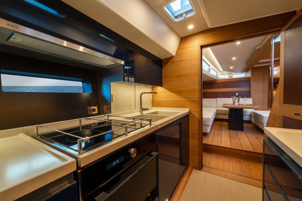 2027 Ice Yachts 70