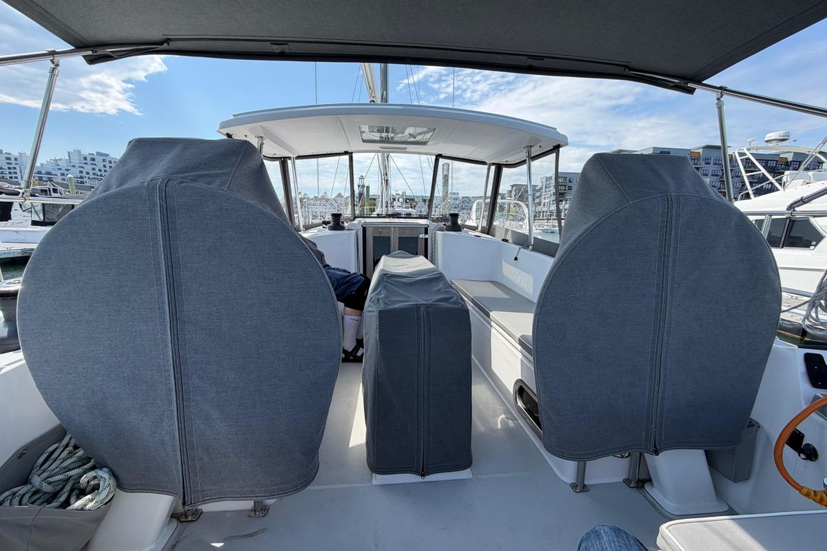 2023 Catalina 425
