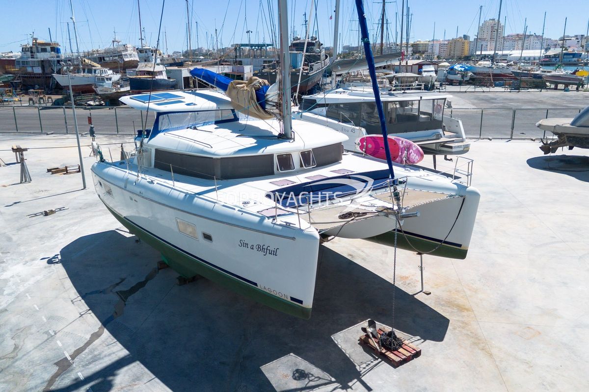 2007 Lagoon 420
