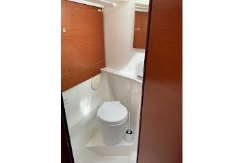2017 Dufour 460 Grand Large