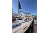 2005 Hunter Passage 456