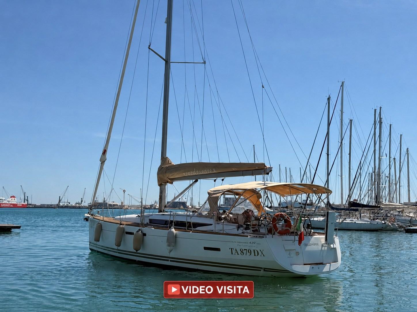 2011 Jeanneau Sun Odyssey 439 for sale in Mar Adriatico, Italy