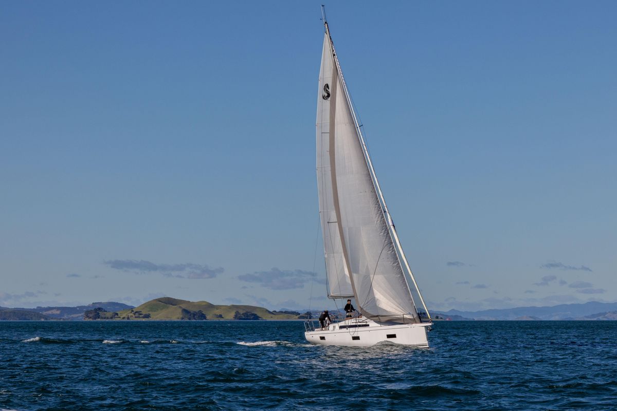 2024 Beneteau First 44