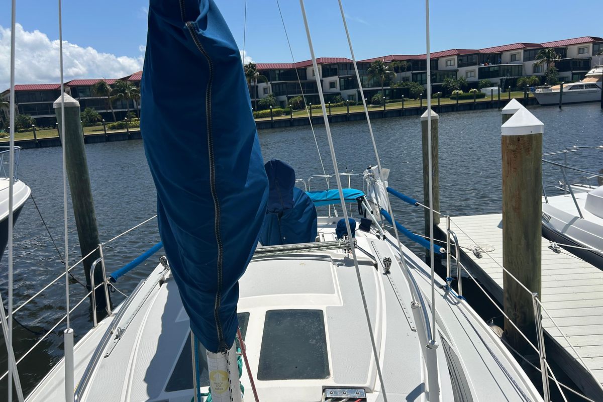 1994 Catalina 270