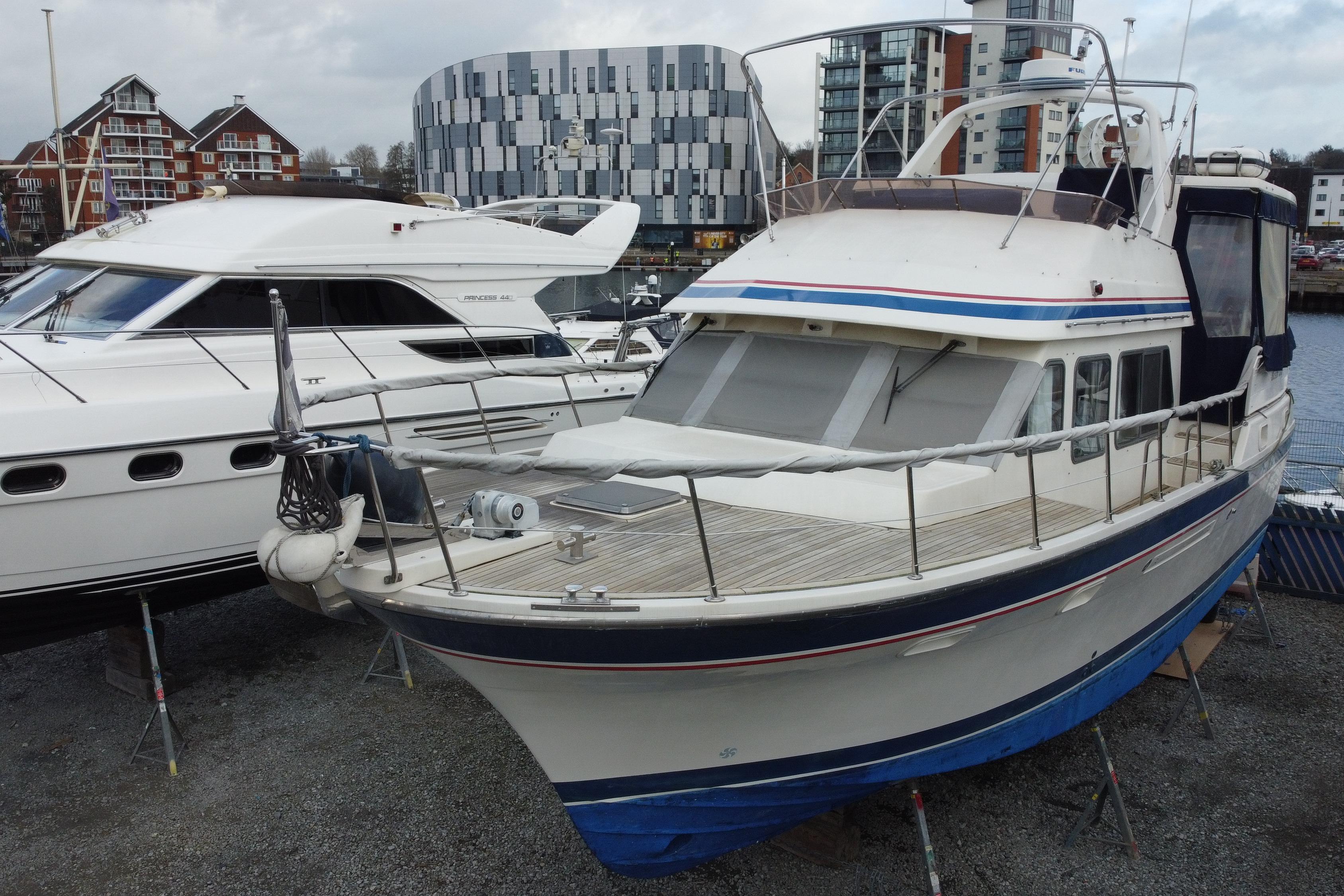 2000 Trader 42+1 for sale in Ipswich, Suffolk, United Kingdom