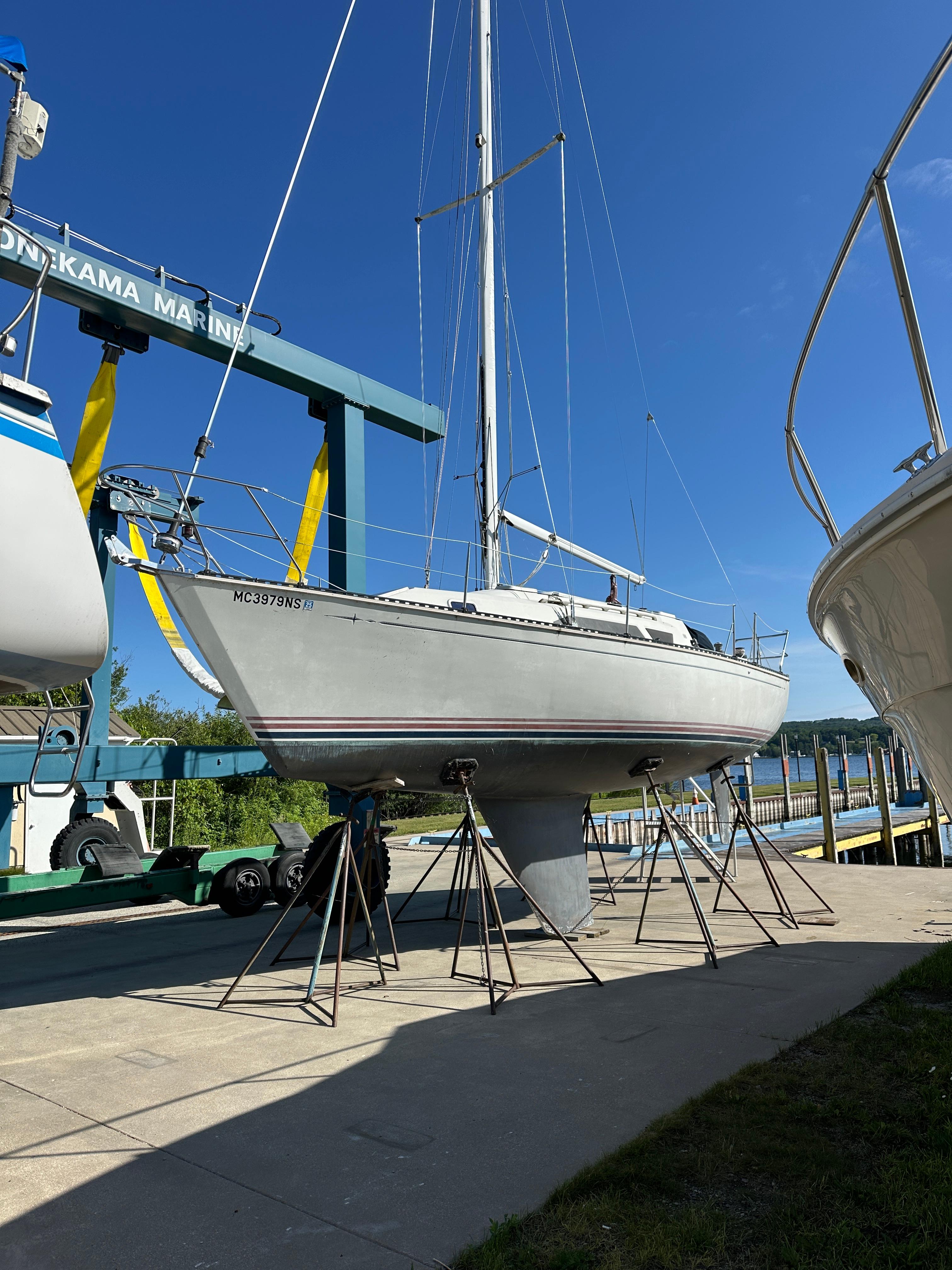 1981 C&C 30 Boats