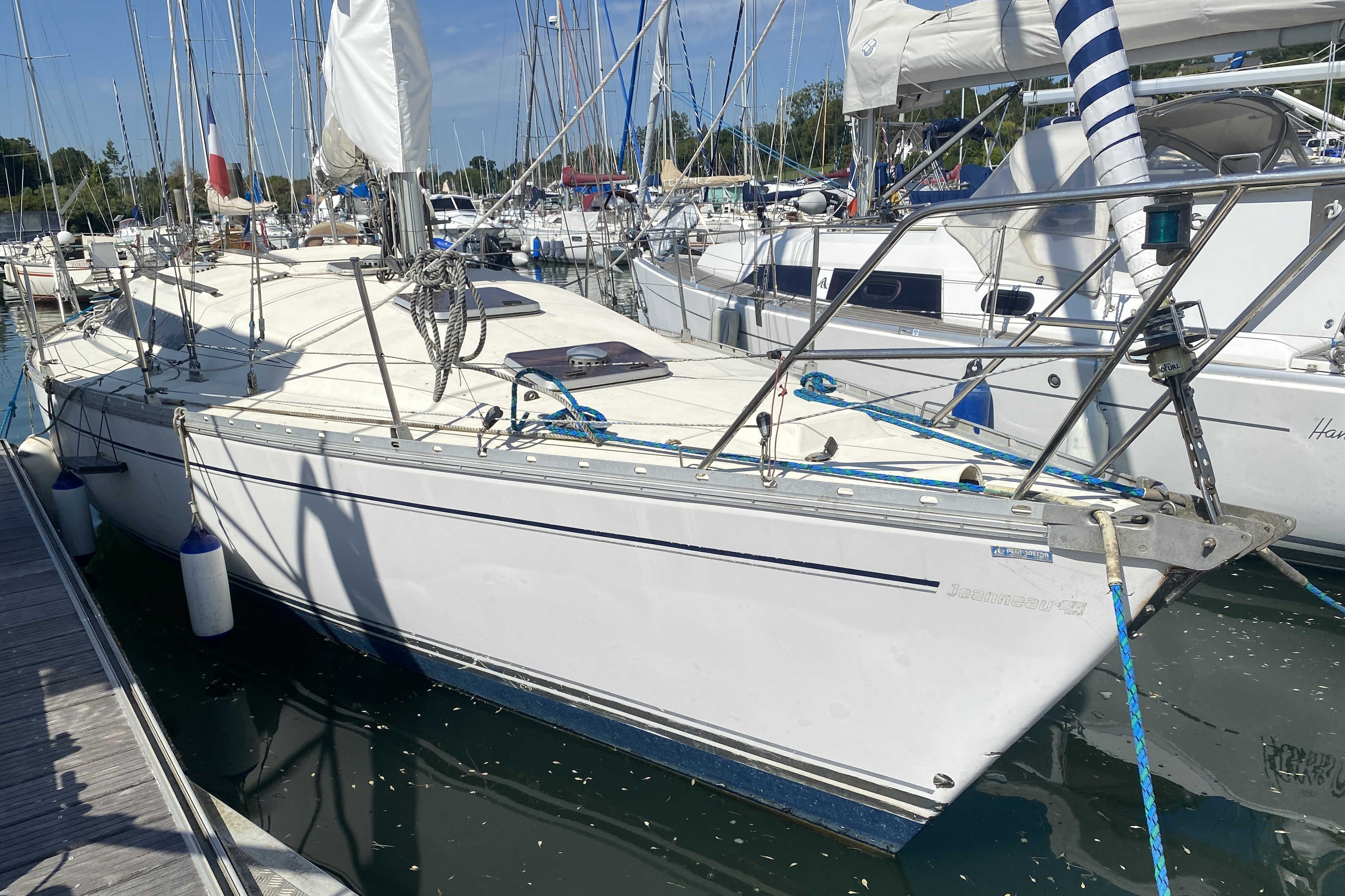 1986 Jeanneau Sun Rise 34