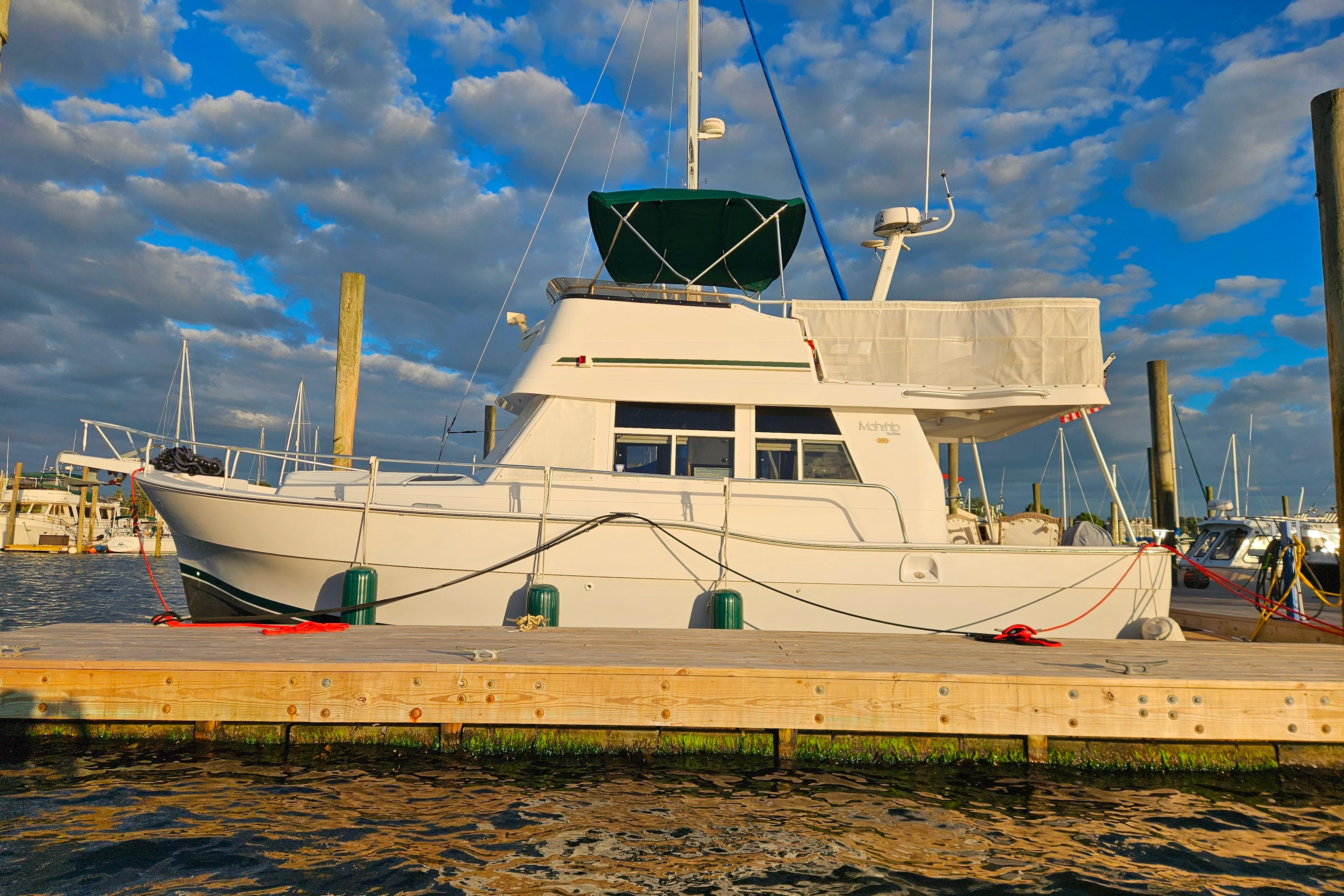 2000 Mainship 390 Trawler for sale in South Portland, Maine