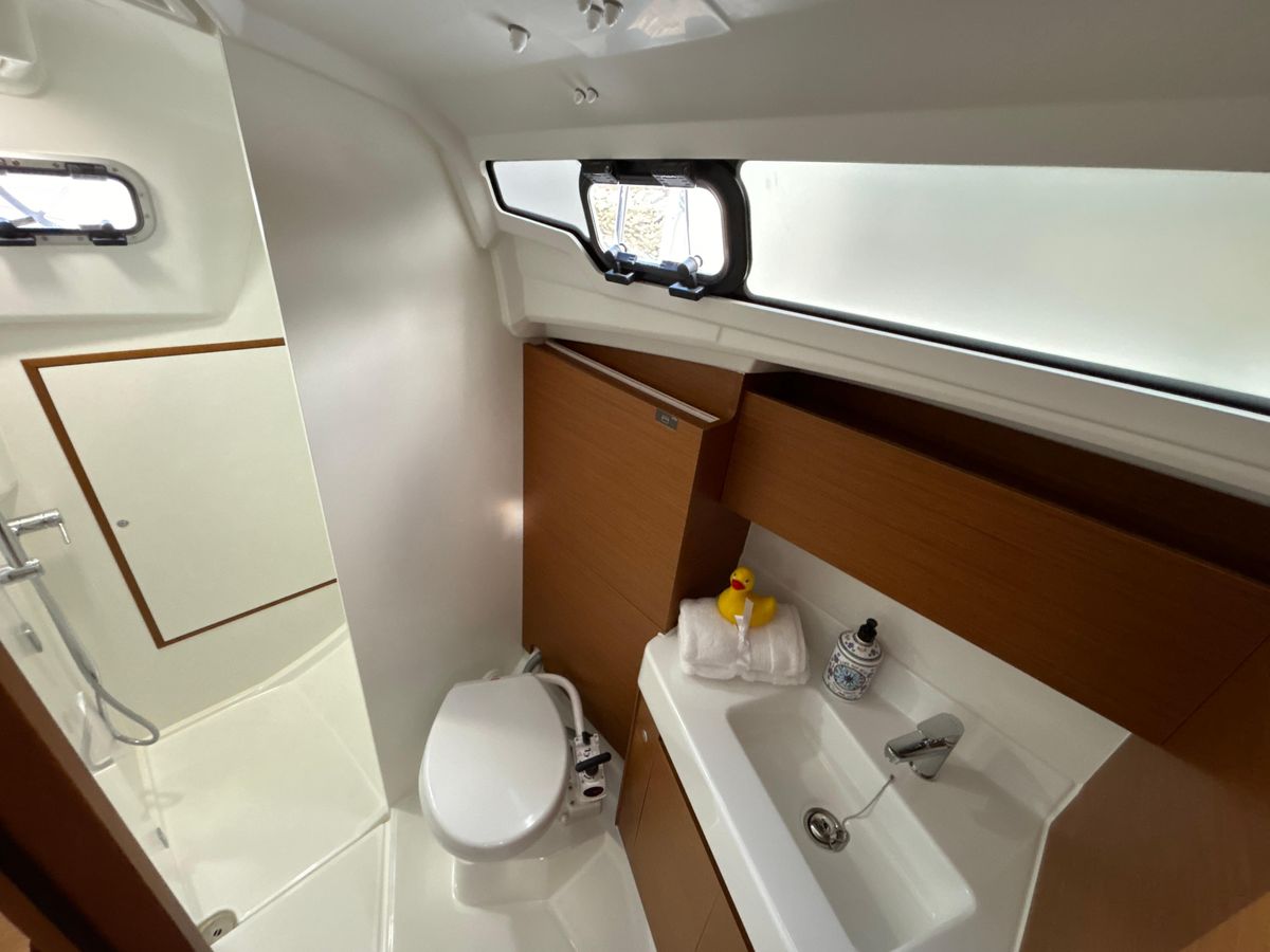 2024 Jeanneau Sun Odyssey 350