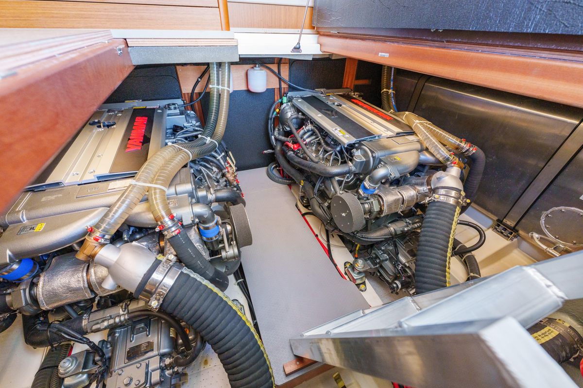 2025 Beneteau Swift Trawler 41 Fly