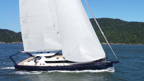 2027 MCP Global Exp 68 for sale in Guarujá, Brazil 68 ft