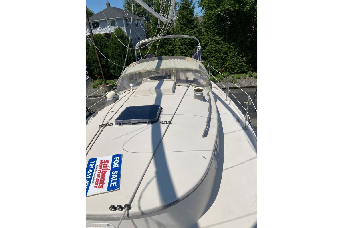 1981 Nonsuch Classic 30'