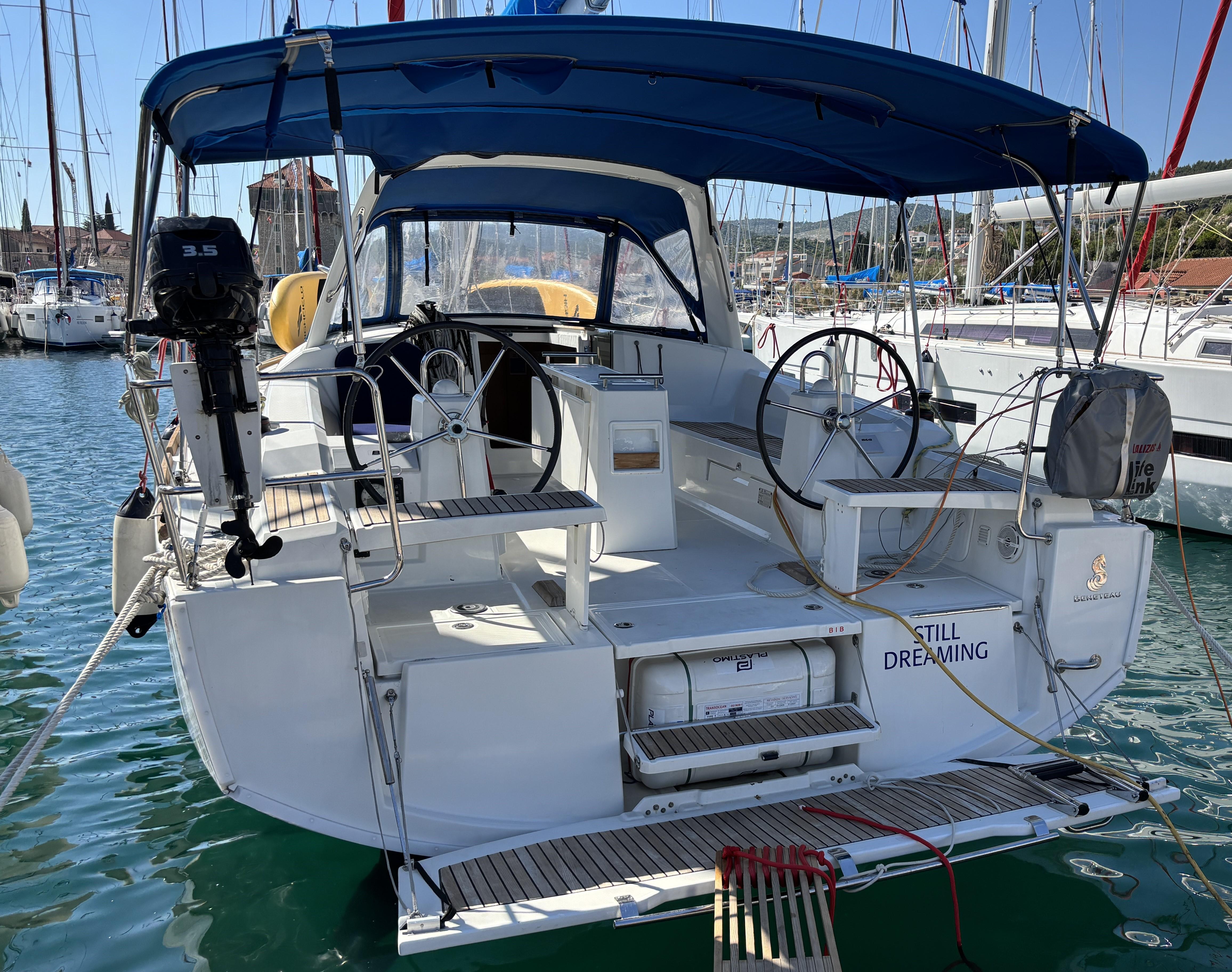 2020 Lagoon 42