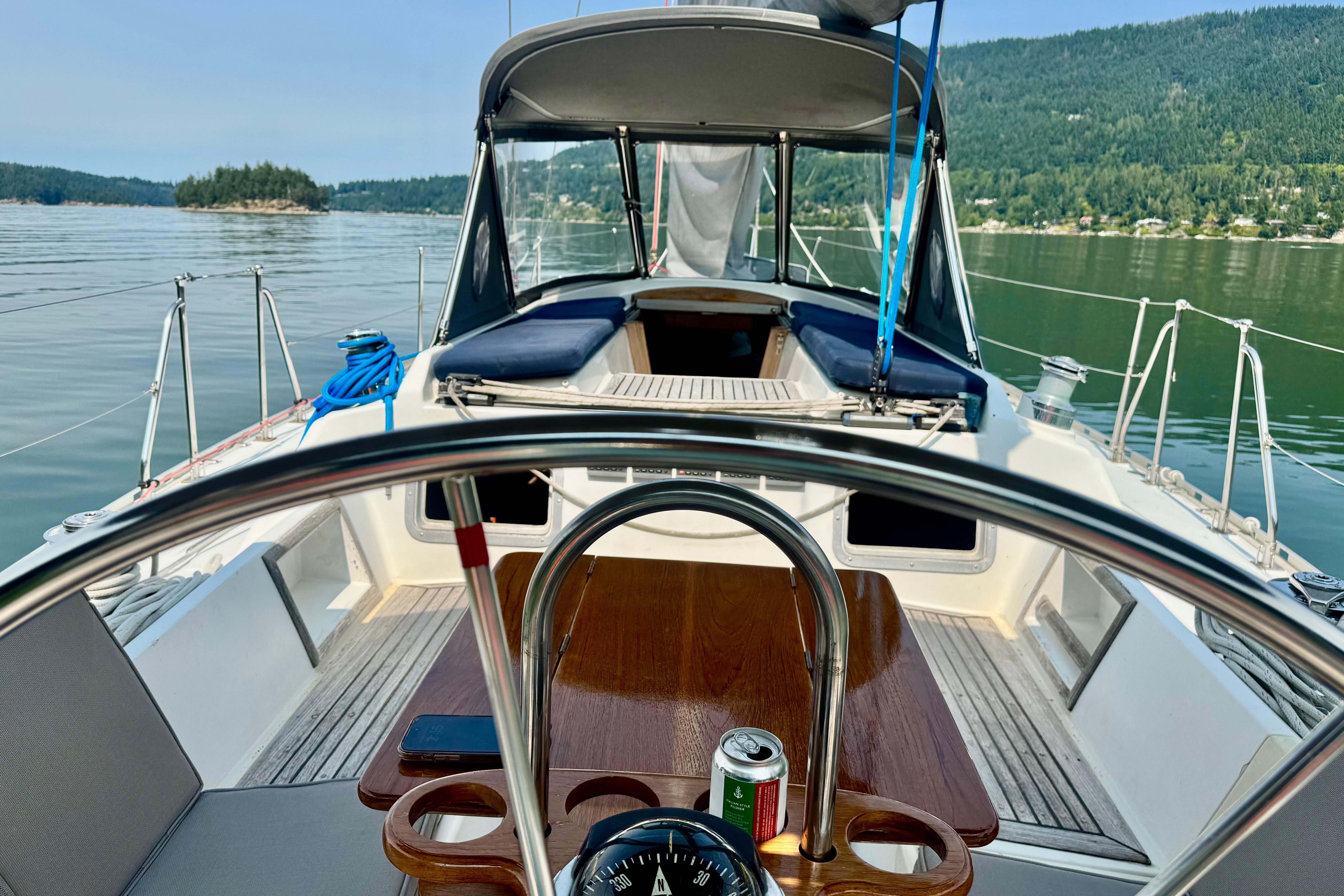 1988 Hylas 42 Boats