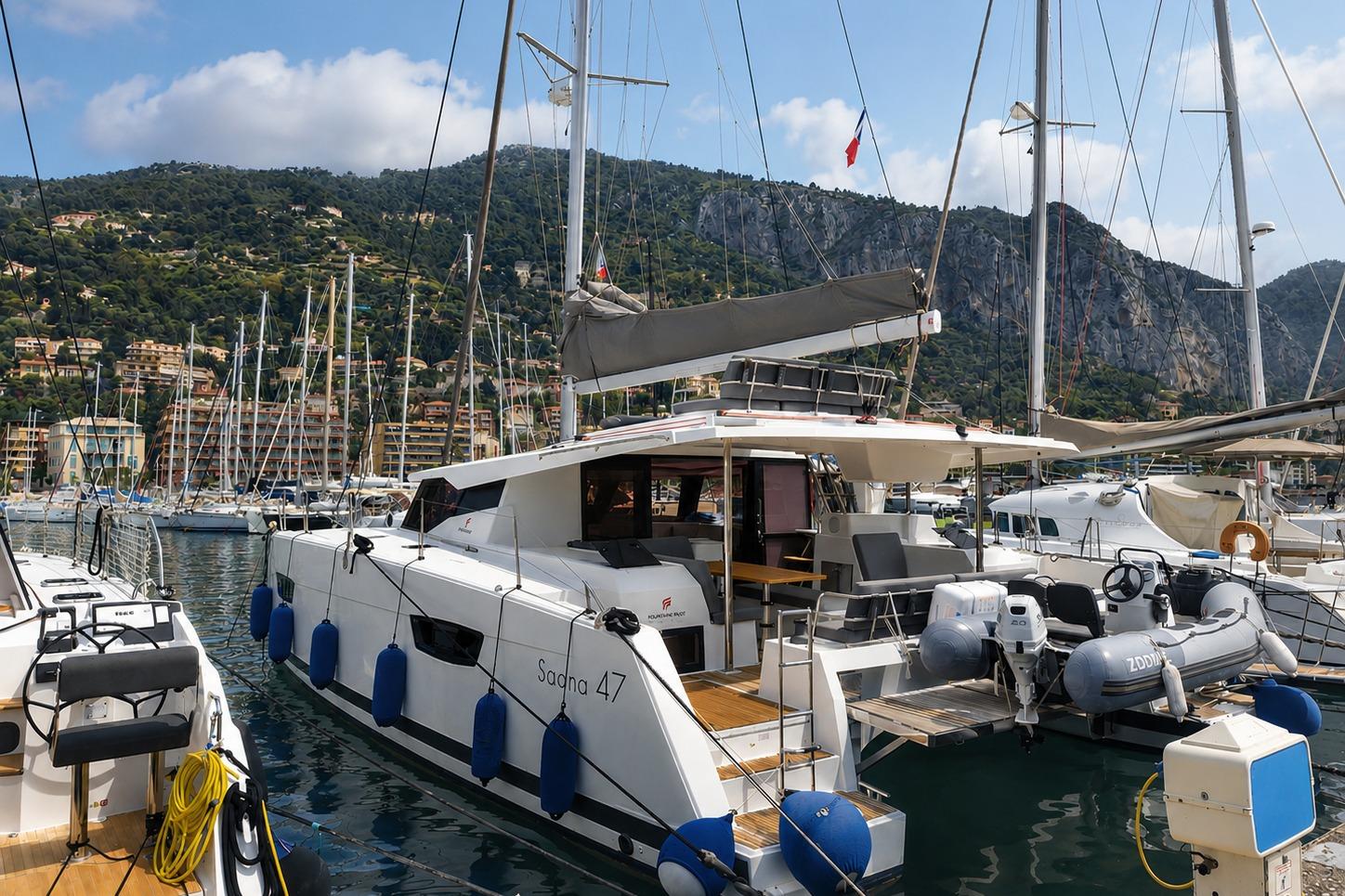 2021 Fountaine Pajot Saona 47