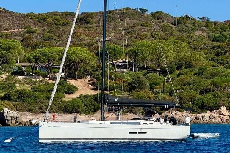 2011 Solaris 44