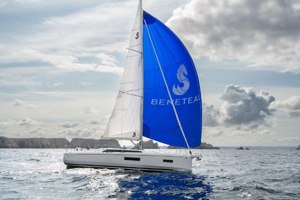 2025 Beneteau Oceanis 37.1 for sale in L'Hospitalet De L'Infant, Tarragona, Spain