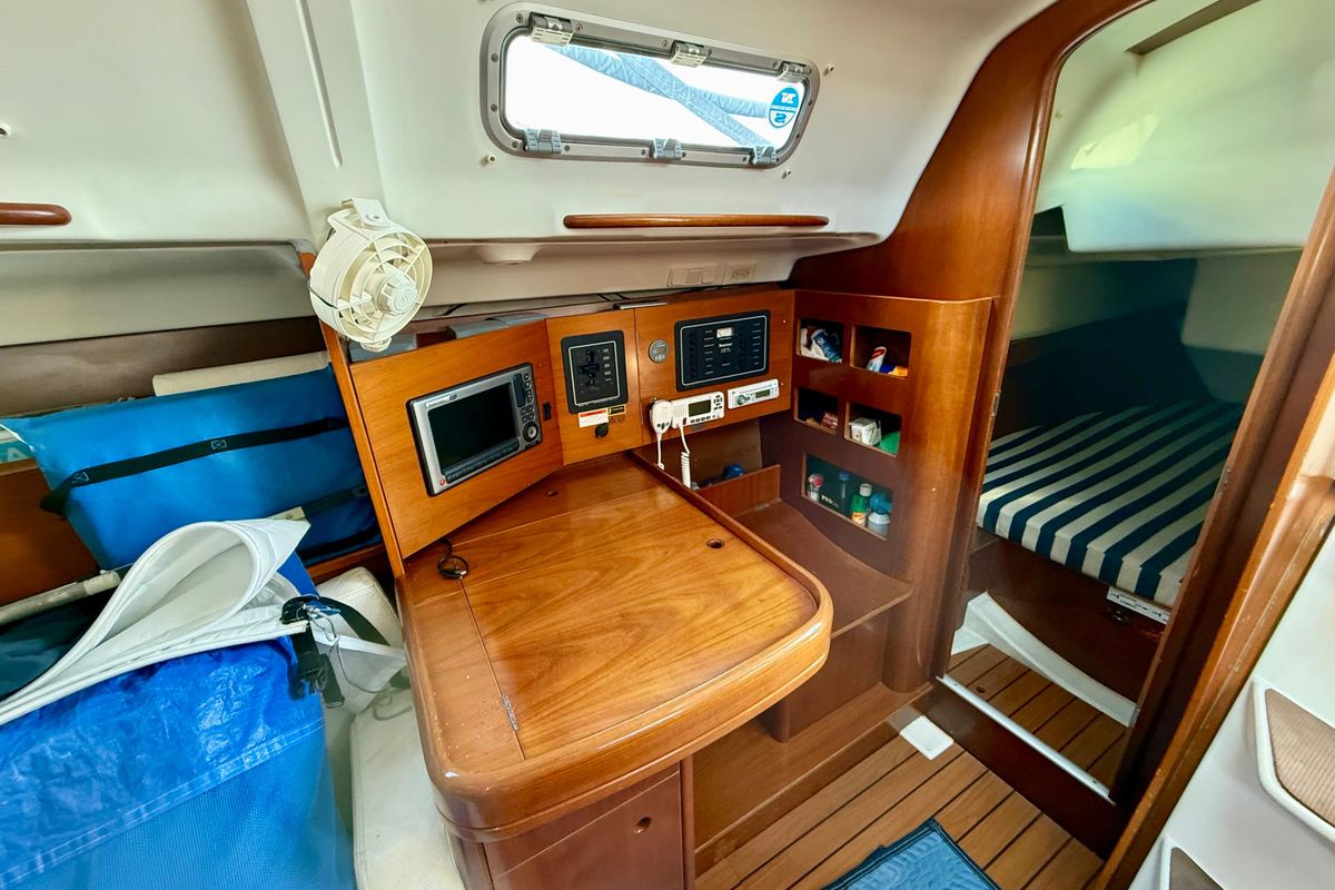2005 Beneteau First 36.7