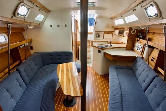 1994 Catalina 320