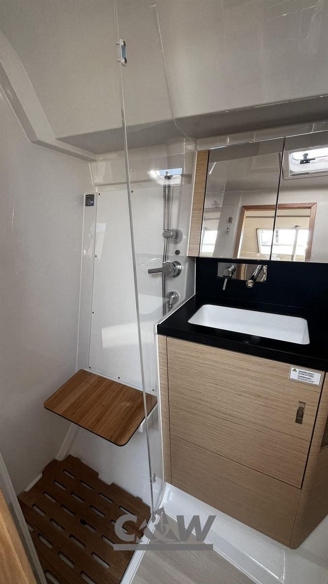 2025 Hanse 410