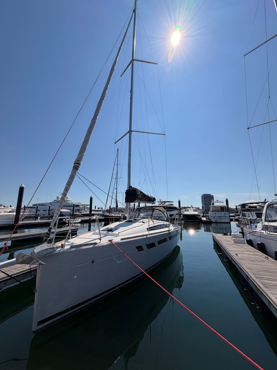 2021 Jeanneau Sun Odyssey 349