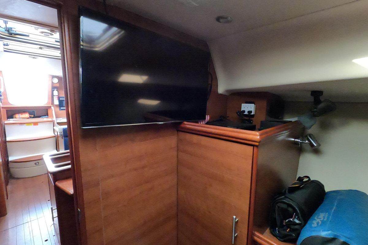2013 Marlow-Hunter E33