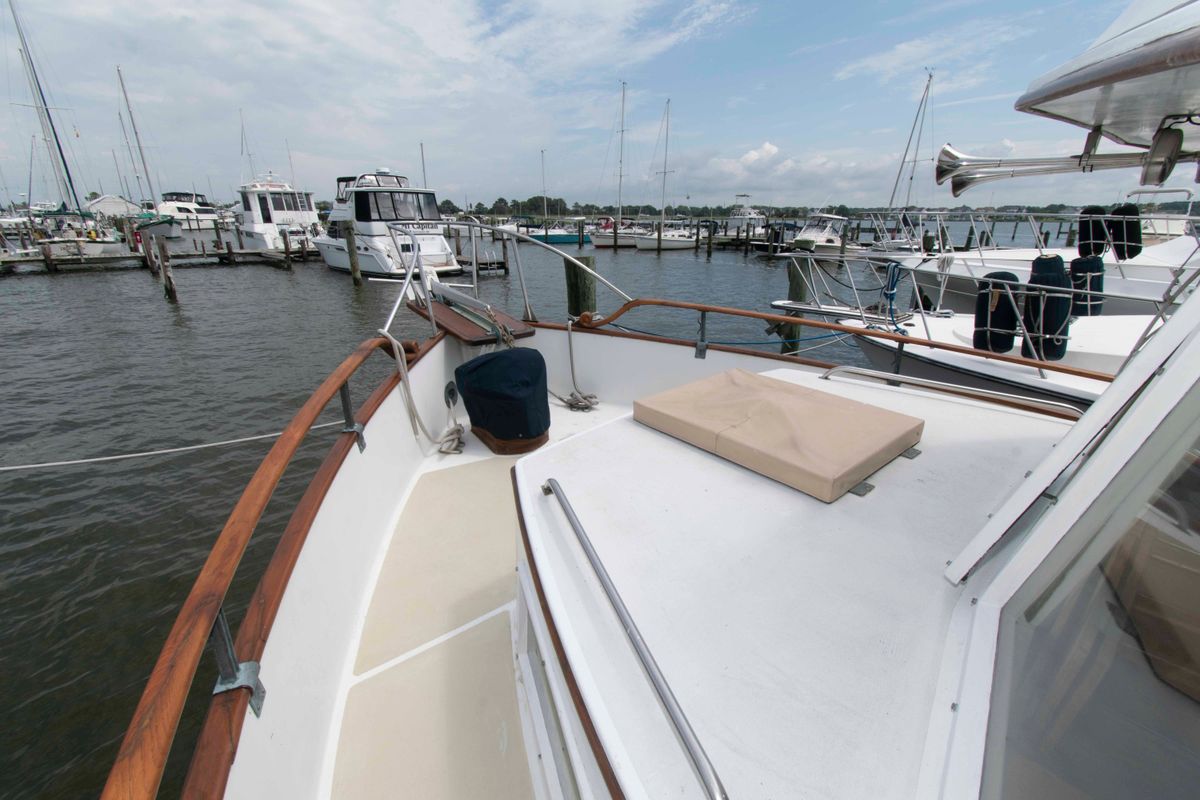 1974 Grand Banks 42 Classic