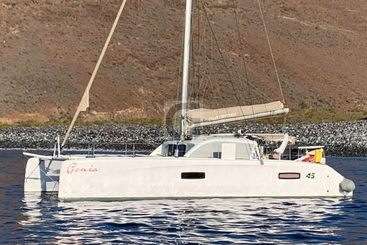 2020 Outremer 45