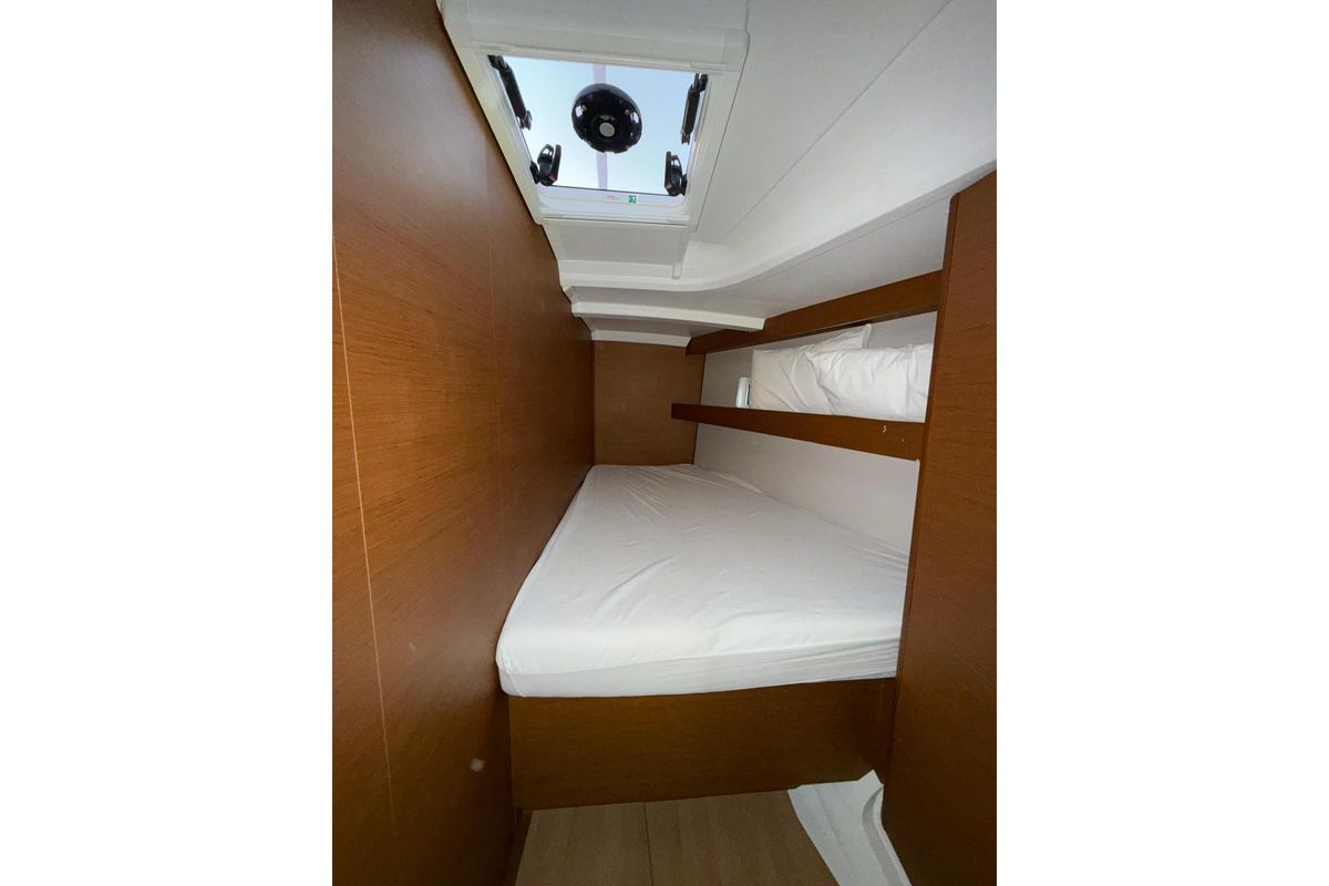 2023 Jeanneau Sun Odyssey 440