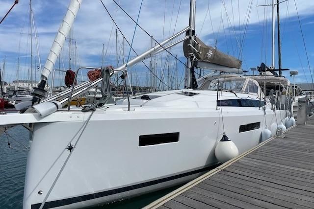 2025 Jeanneau Sun Odyssey 380