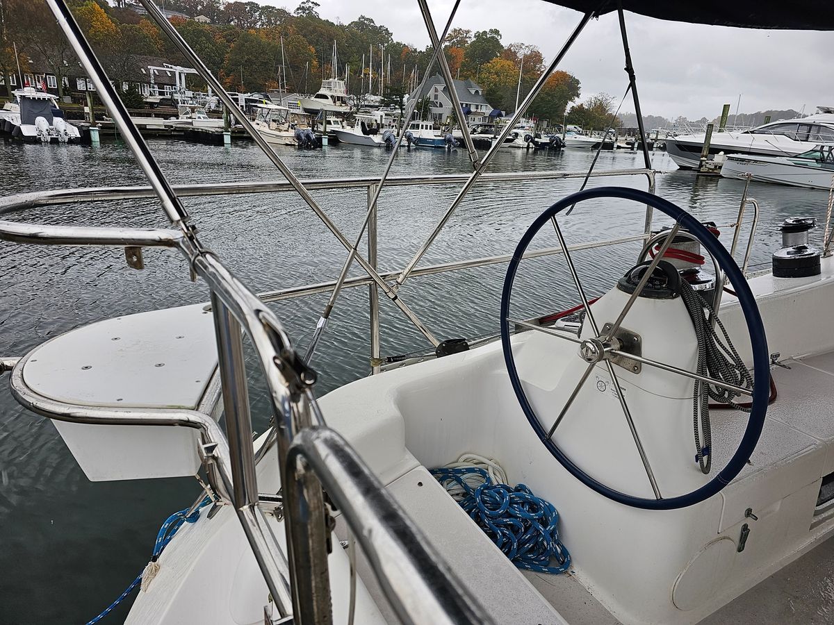 2000 Catalina 470