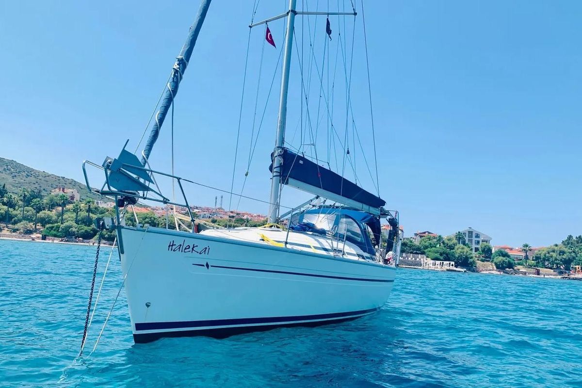 2003 Bavaria 36