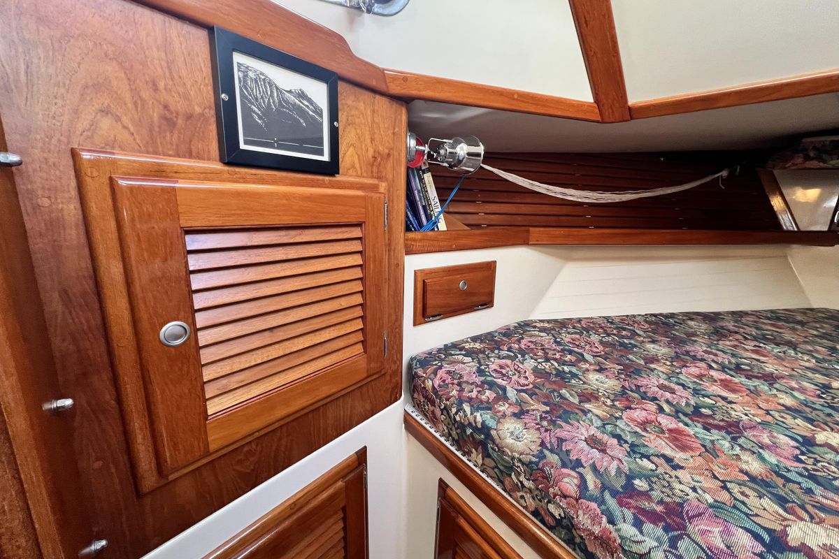1997 Pacific Seacraft 40
