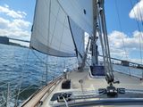 1989 Island Packet 38
