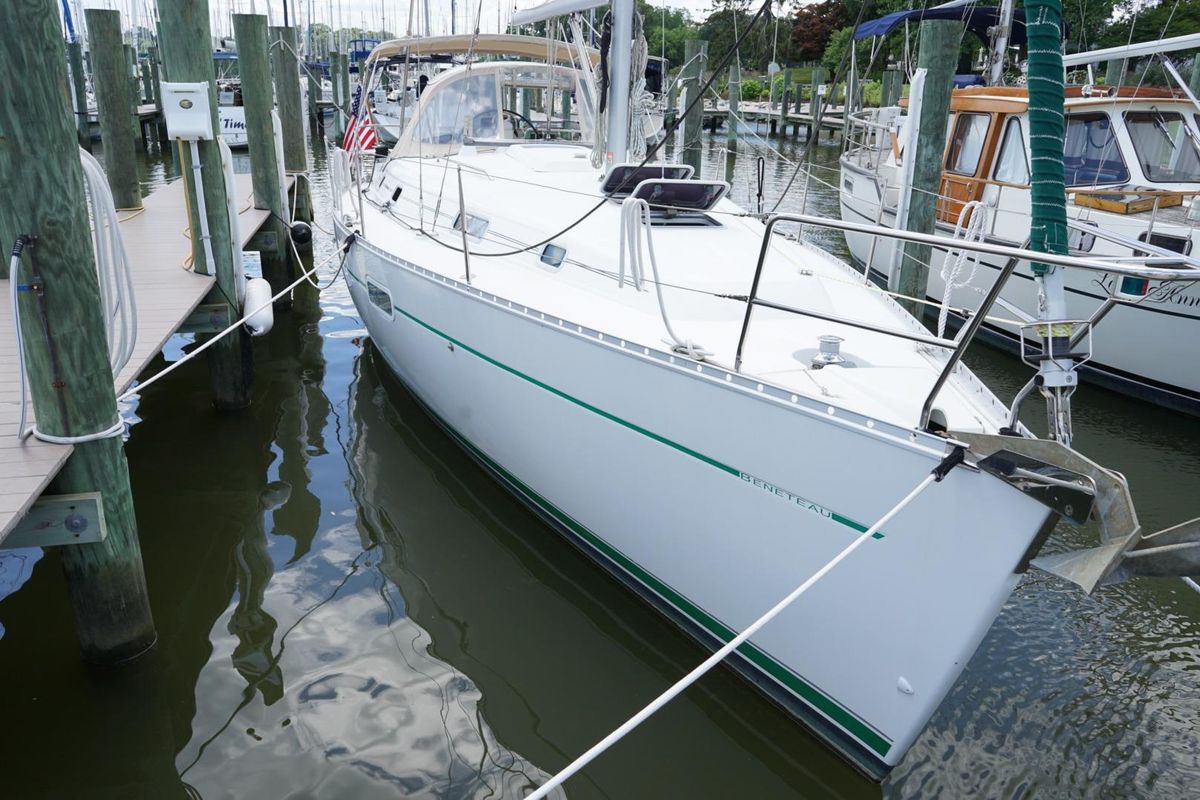 2003 Beneteau Oceanis Clipper 361