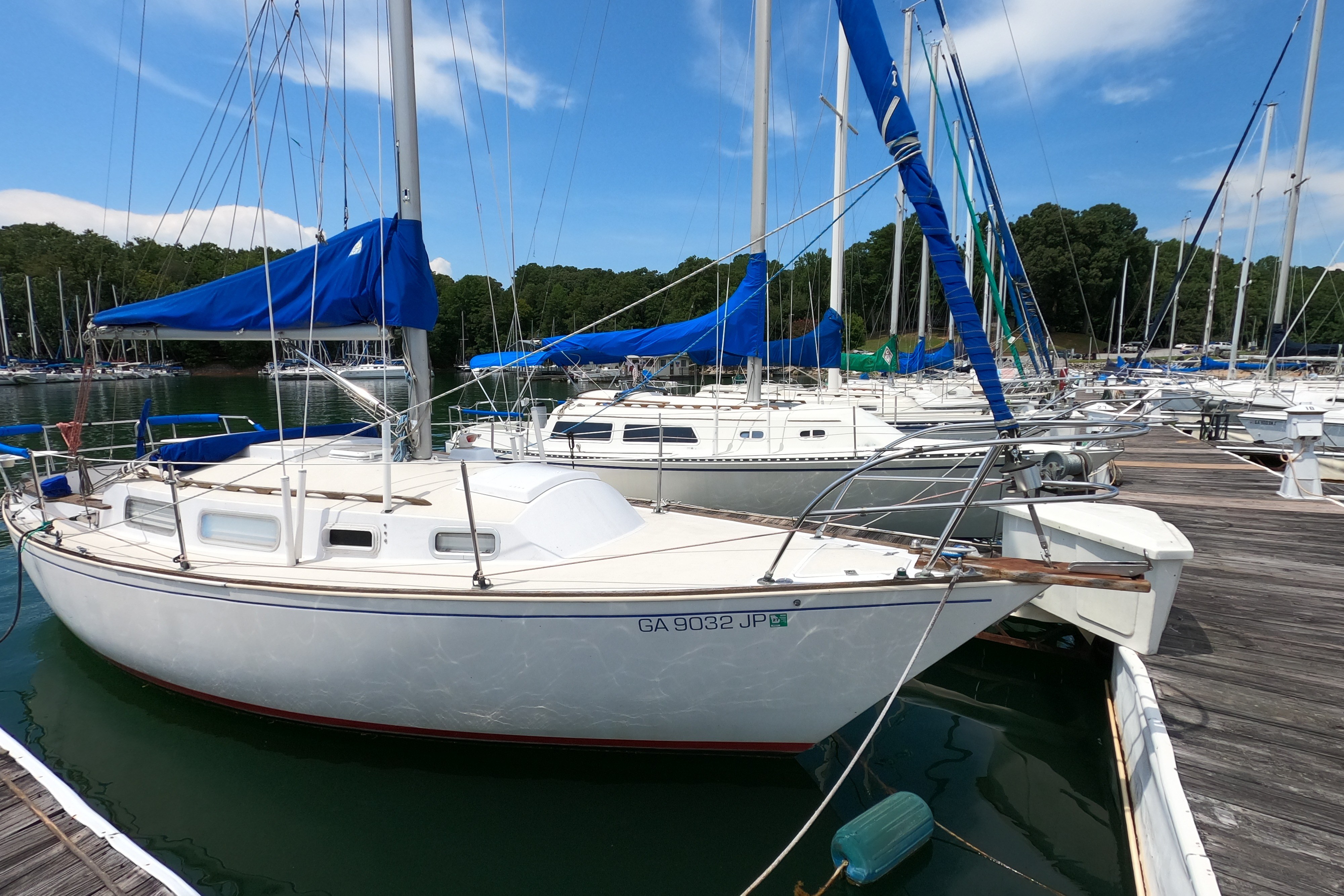 1977 Sabre 28