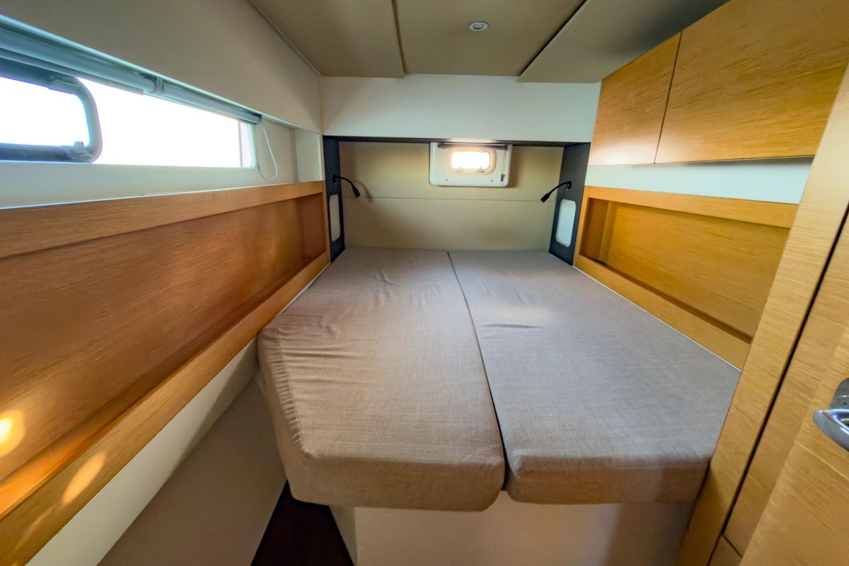 2015 Nautitech 40 Open