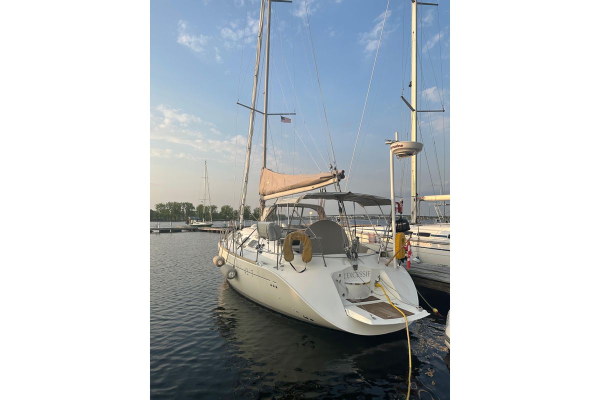 1996 Beneteau First 42s7