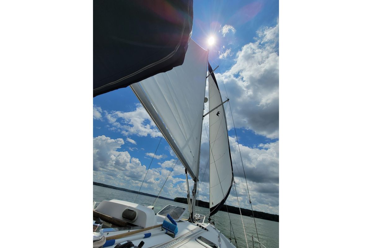 2004 Hunter 41