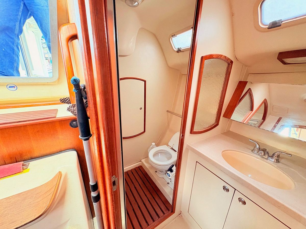 2003 Hunter 356