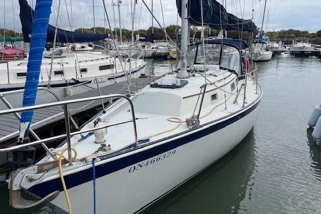 1981 Niagara 31 for sale in Whitby, Ontario, Canada